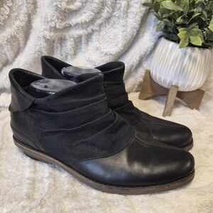 Merrell Black Ankle Boots